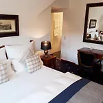 Boutique Windsor - The Charming 4*