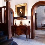 Boutique Windsor - The Charming 4*