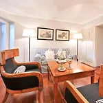 Hotel Boutique Windsor - The Charming Dusseldorf