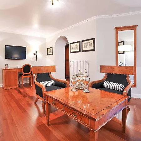 Windsor Otel 4*