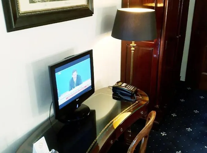 酒店 Boutique Windsor - The Charming 4*