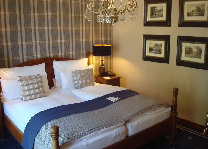 酒店 Boutique Windsor - The Charming 4*