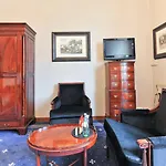 Boutique Windsor - The Charming Hotel
