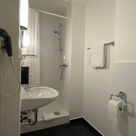 Boutique Windsor - The Charming 4* Düsseldorf