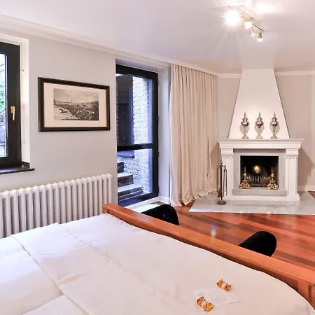 Boutique Windsor - The Charming