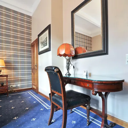 Boutique Windsor - The Charming 4* Düsseldorf
