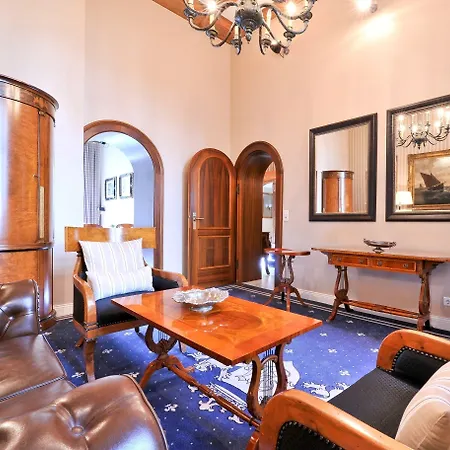 Boutique Windsor - The Charming Hotel 4*