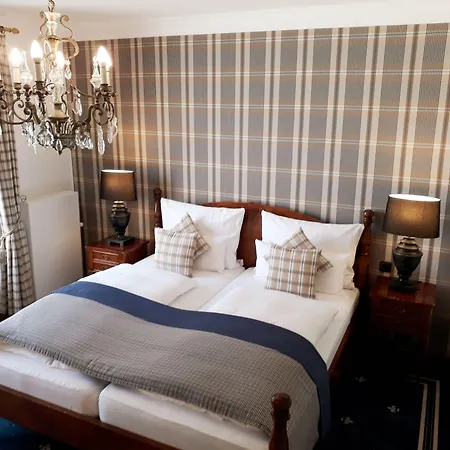 酒店 Boutique Windsor - The Charming 4*