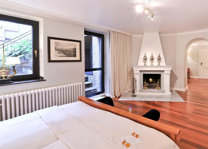 Boutique Windsor - The Charming