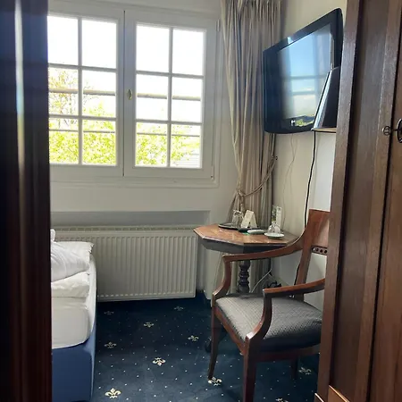 Boutique Windsor - The Charming